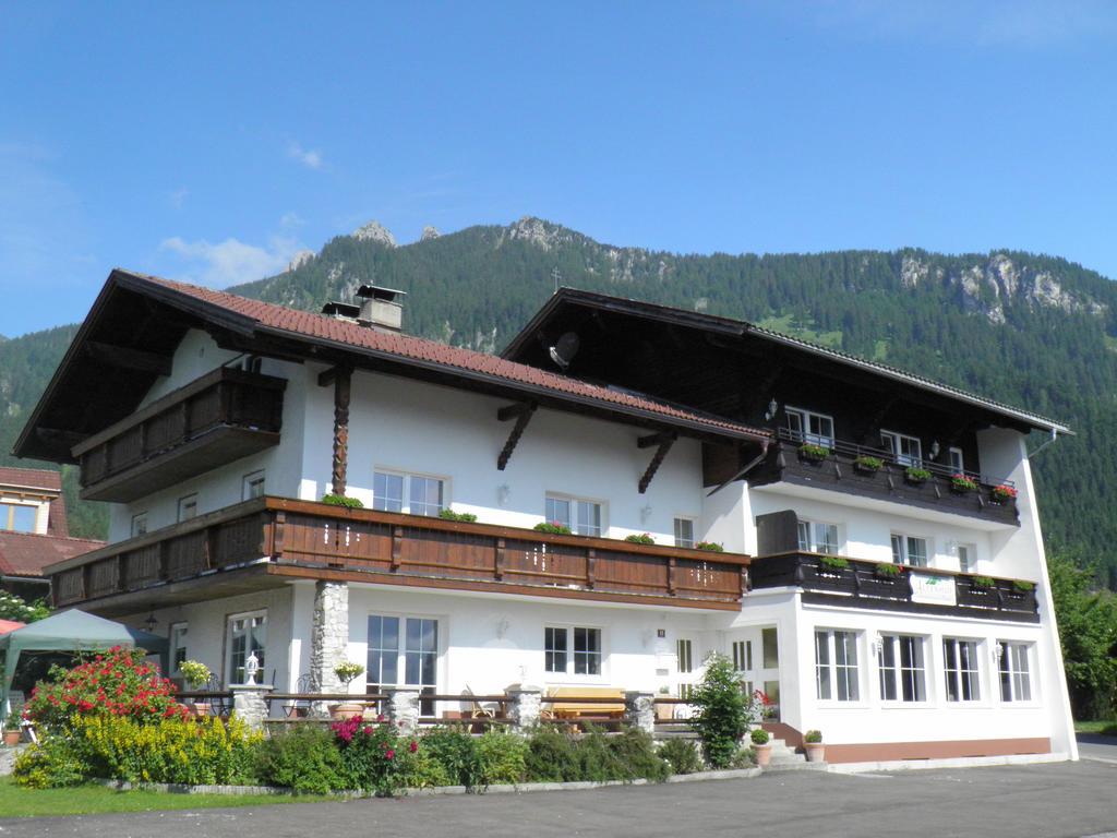 الشقق الفندقية روتتهفي  Alpenhof Waengle المظهر الخارجي الصورة