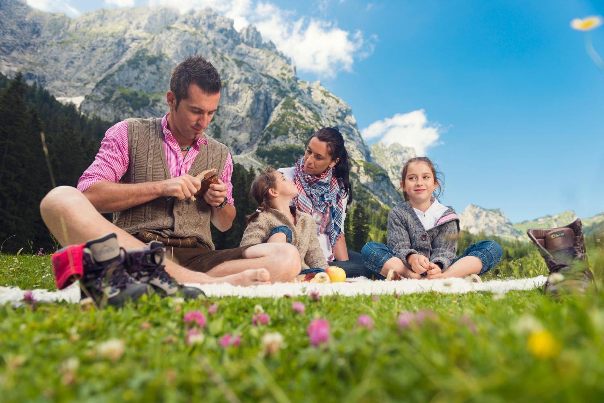 الشقق الفندقية روتتهفي  Alpenhof Waengle المظهر الخارجي الصورة